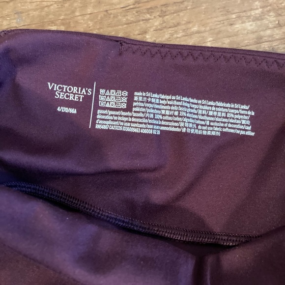 Victoria Secret leggings - Picture 3 of 9